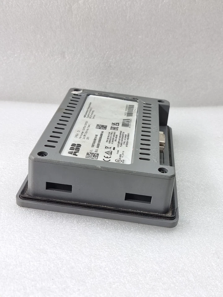 ABB CP604 D1 1SAP504100R0001 24V TOUCH SCREEN PANEL MADE IN GERMANY CP604